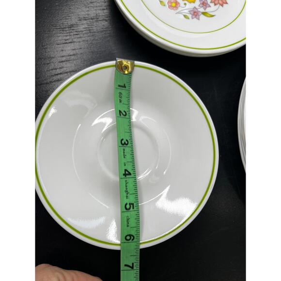 Corelle "Spring Meadow" Pattern Dinner Set - Picture 4 of 8